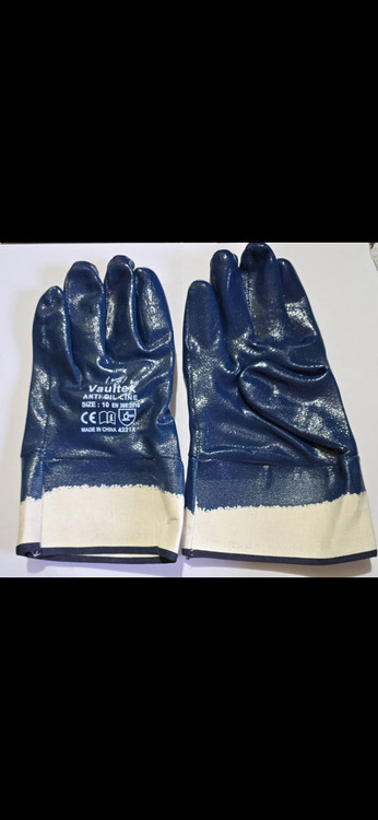 دستکش شرکت نفتی